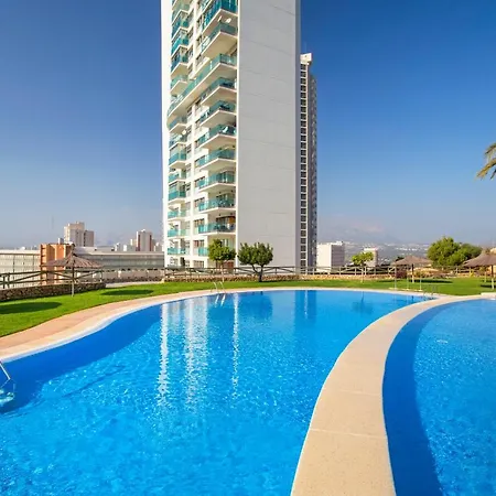 Skyline 6 Private Balcony, Sunny Year Round, With Views Apartment
